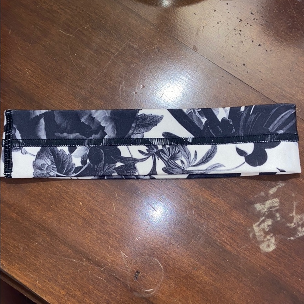 Lululemon Headband - Picture 2 of 5